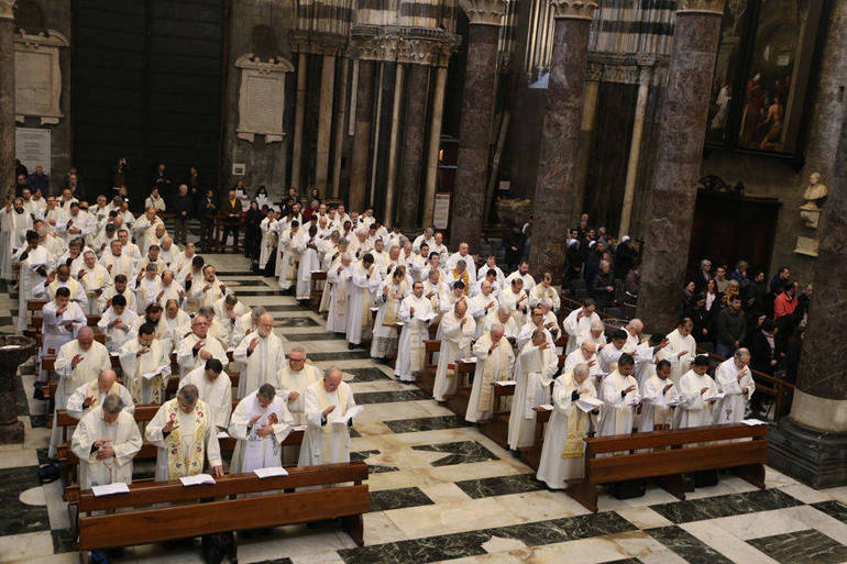 10_i sacerdoti in Cattedrale