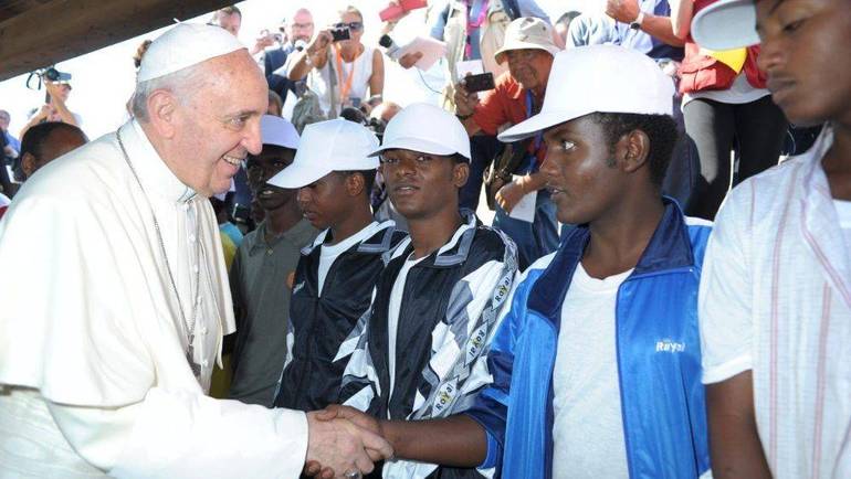 Messa del Papa con le realtà di accoglienza dei migranti