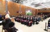 Papa a Ginevra: l'ecumenismo è "una grande impresa in perdita"