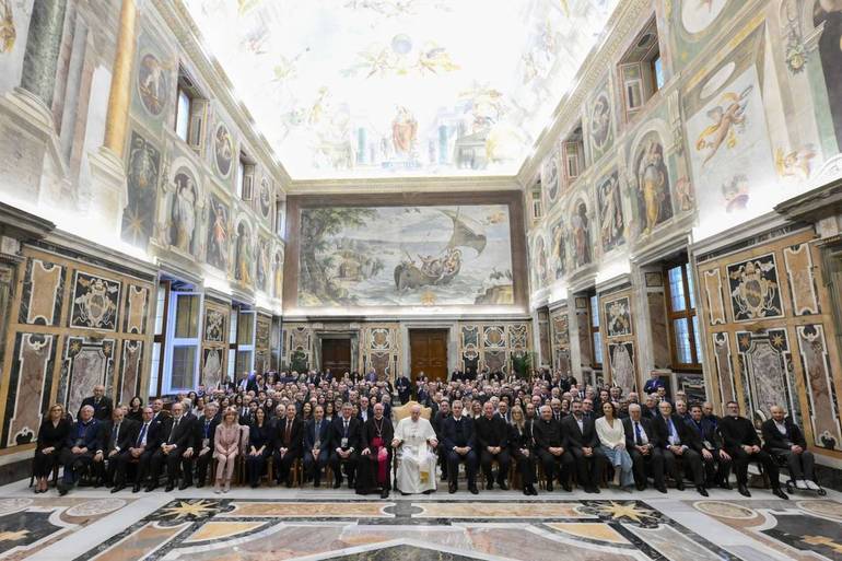 Papa Francesco ha ricevuto in udienza la Federazione Settimanali Cattolici