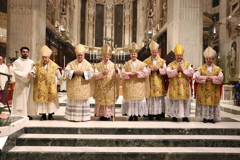 Il Cardinale Bagnasco ha celebrato la S. Messa per i 25 anni di episcopato