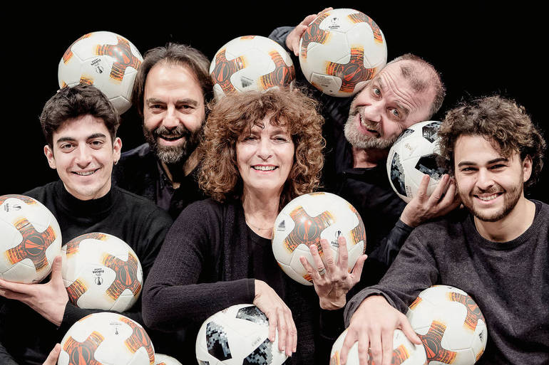 'Tango del calcio di rigore' al teatro Modena