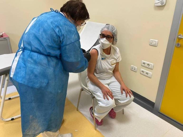 Piano vaccini anti Covid: arrivate oltre 16.000 dosi per la Liguria