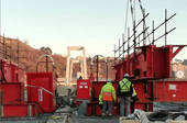 Ponte Morandi: tagliata la prima lamiera del nuovo viadotto