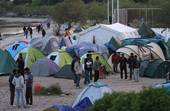 Medici senza frontiere a Lesbo: inaccettabile la situazione dei migranti