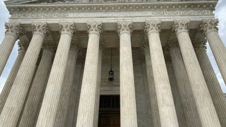 Usa: la Corte Suprema apre a pena di morte e aborto